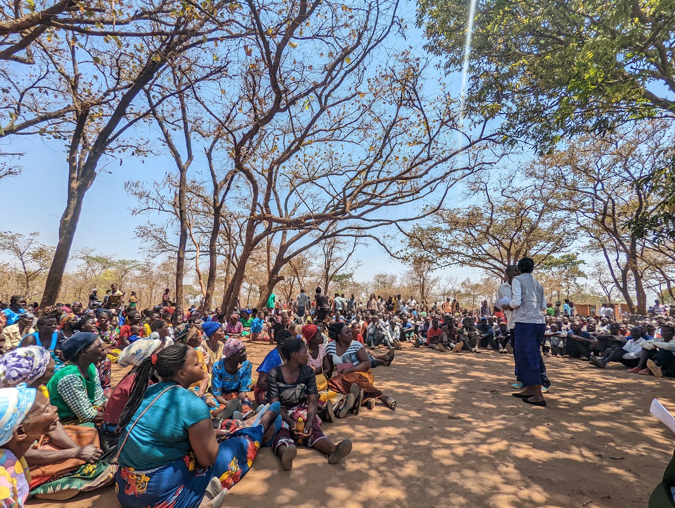 A village townhall in the Khongoni subdistrict of Malawi, at the launch of a GiveDirectly transfer program in October 2022. Photo credit: Surbhi Bharadwaj